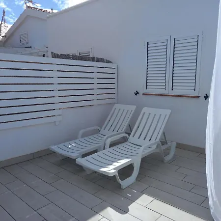 Sunny Apartment